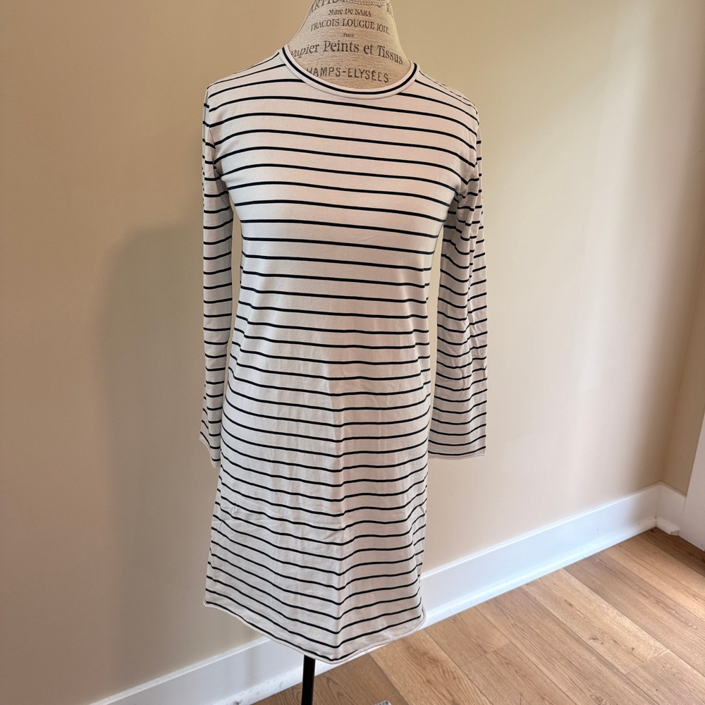 Legoe‎ Women's Navy/White Striped Long Sleeve with Elbow Patches Dress Size 2